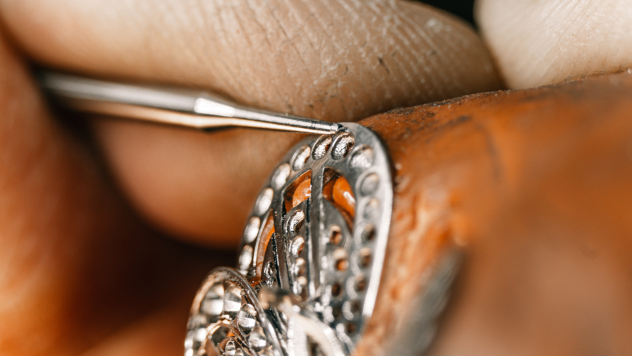 Aesthetic Changes in Jewellery since the 2000s Lyon Serti